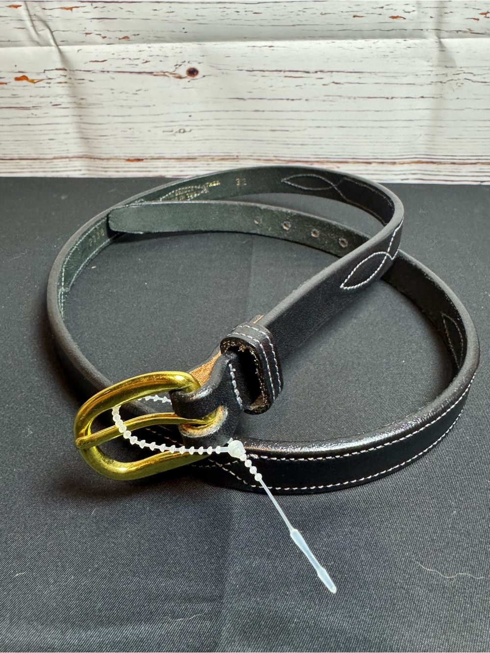 Tory leather stitched equestrian bridle belt black brass buckle size 32